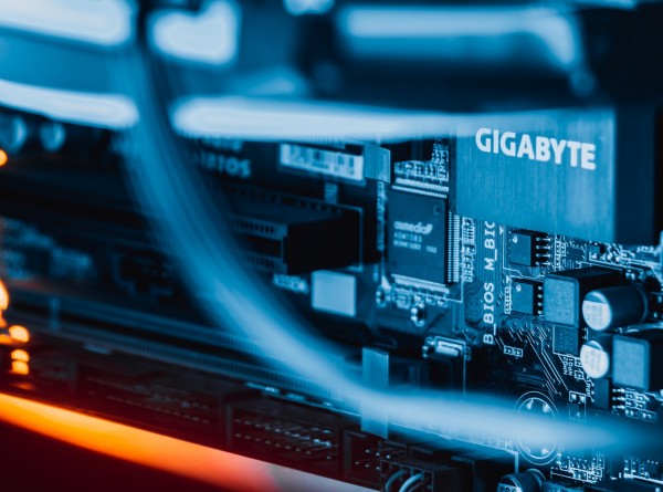 Il server che ospita il tuo sito web è troppo caro?