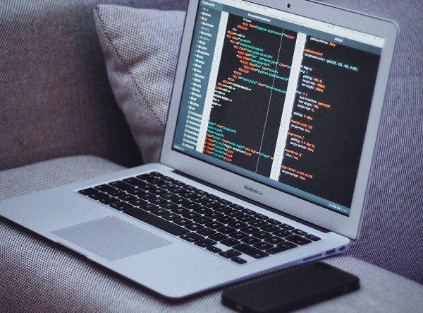 Perché sviluppare il vostro prossimo sito usando Bootstrap 5